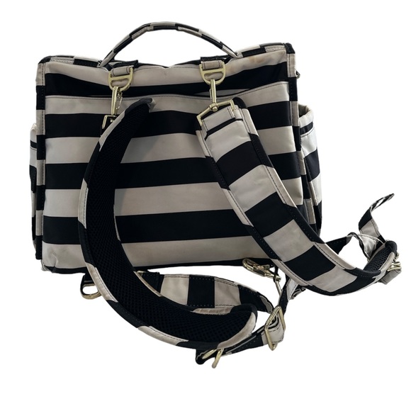 Jujube BFF Back pack diaper bag The First Lady - Picture 2 of 15